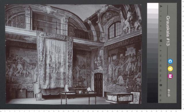 Sogenannter Rittersaal, Zustand um 1907, Silbergelatineabzug, 20,1 x 27,6 cm, Vorderseite. © Dommuseum Hildesheim