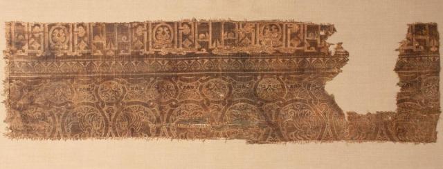 Textilfragment aus dem Gebiet des heutigen Syrien. Bamberg, Domschatz und Diözesanmuseum